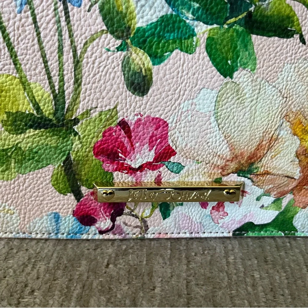 Betsey Johnson Floral Print Wristlet Clutch